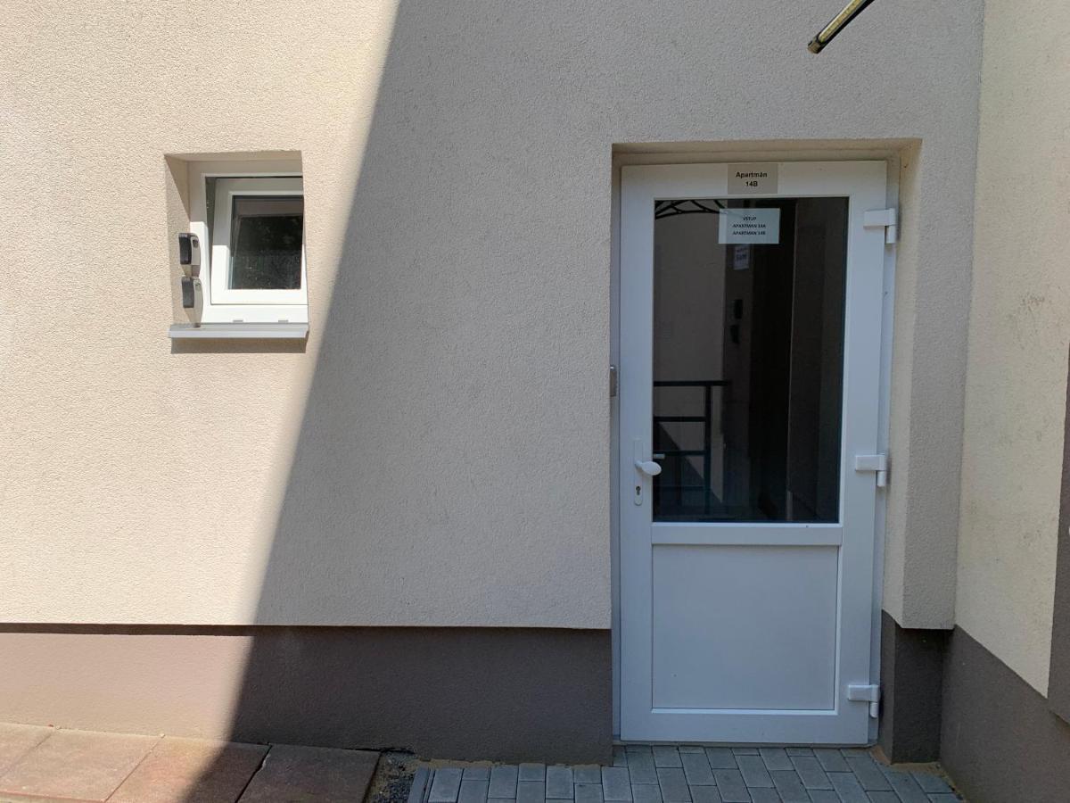 Vsemina Apartman Luzkovice Exterior photo