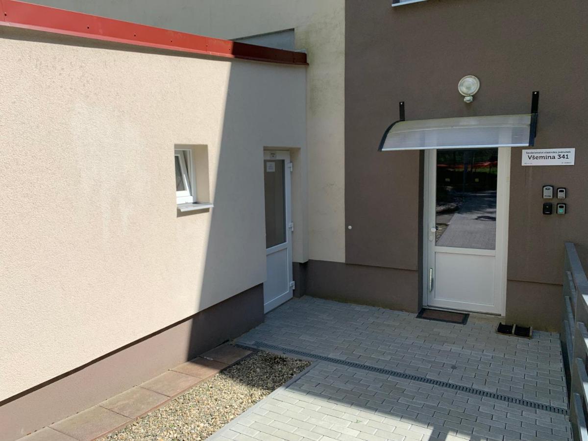 Vsemina Apartman Luzkovice Exterior photo